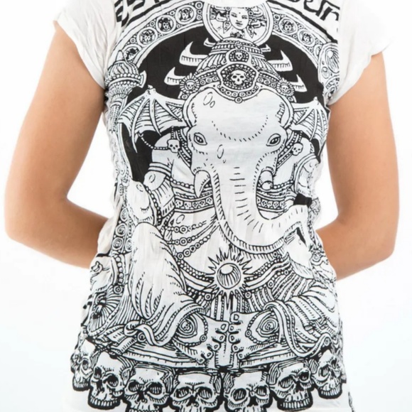Sure Design Womens Batman Ganesh T-Shirt White NEW - Picture 1 of 2